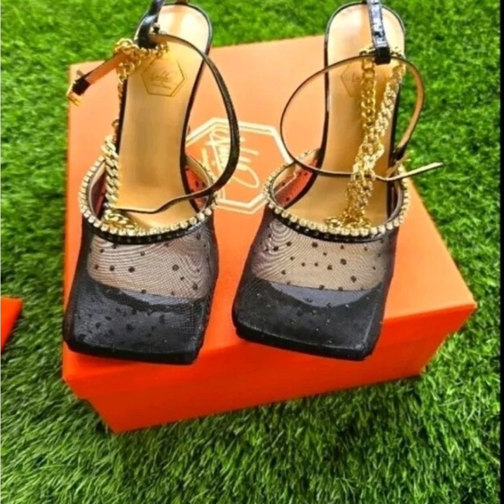 Saks Fifth Avenue Nalebe Stellar Mesh Pumps Black Sz  37 Crystal Chain Heels Lux